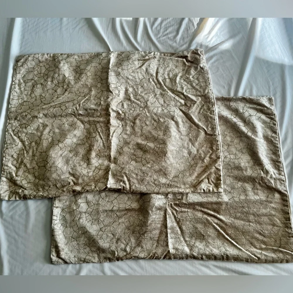 West Elm Geometric Beige/Gold Pillowcases (2)